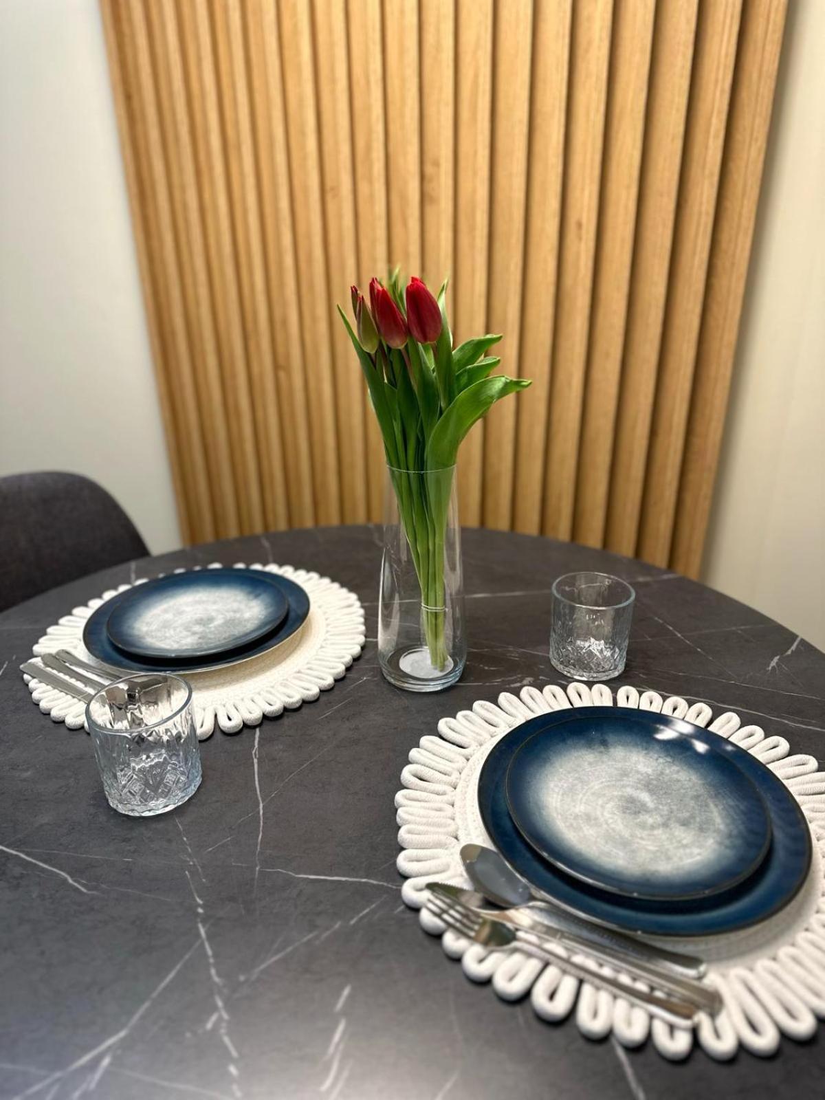Urban Flats Piata Romana Apartment *
